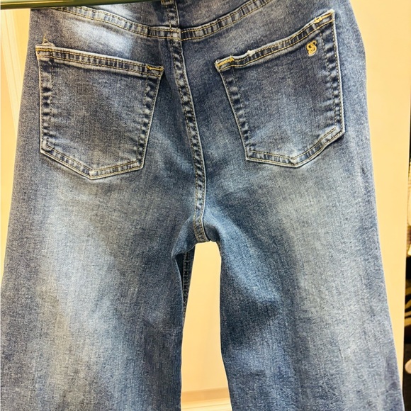 Kid’s Jessica Simpson wide leg jeans. Black studs on pockets and belt loops. - Picture 3 of 6